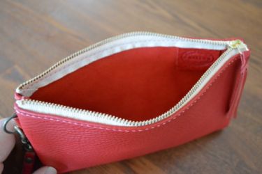 スマホも入るポーチウォレット画像9