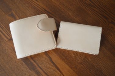 ショートウォレットと名刺入れセット