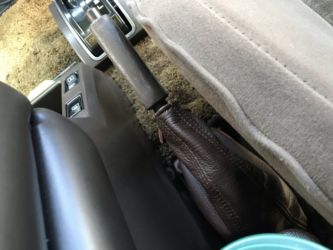 ランクル60サイドブレーキブーツ7